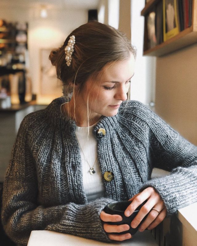 Sunday cardigan oppskrift