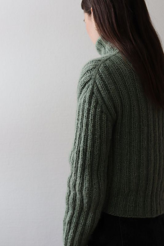 Berry sweater oppskrift